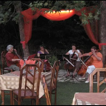 Hotel Family Bohema 3*