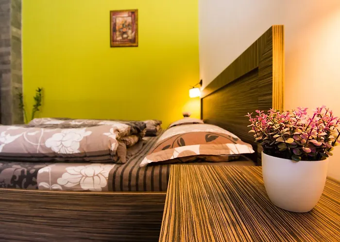 Family Bohema 3* オグニャノヴォ