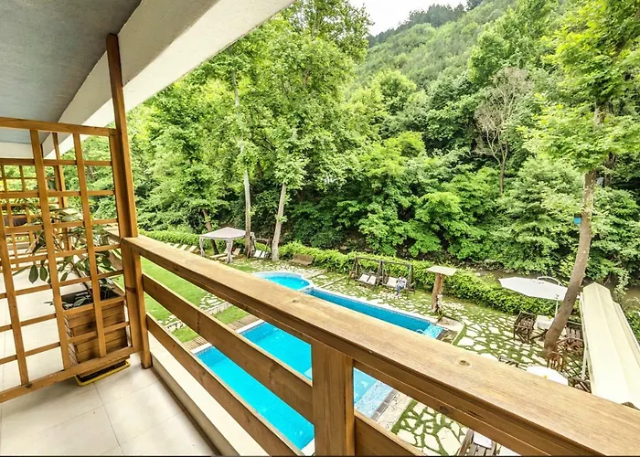 Family Bohema ホテル 3*