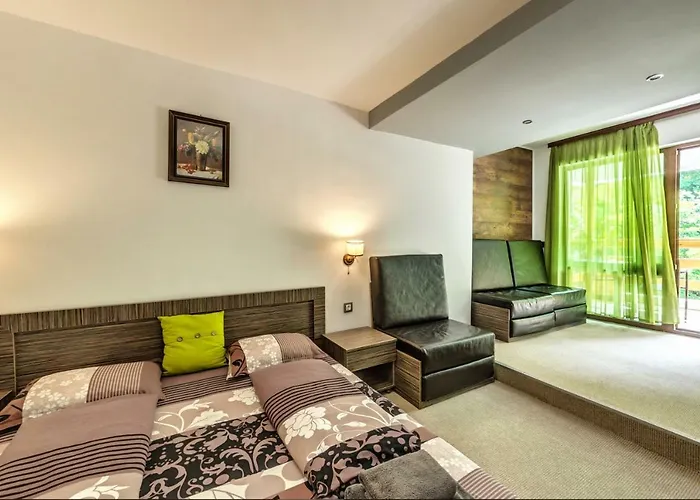 ホテル Family Bohema オグニャノヴォ