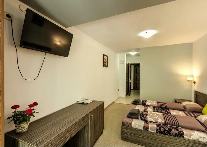 Family Bohema 3* オグニャノヴォ