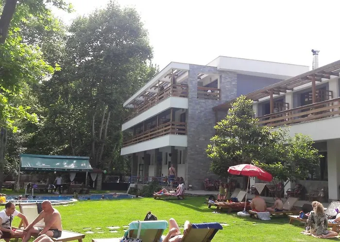 Hotel Family Bohema 3*